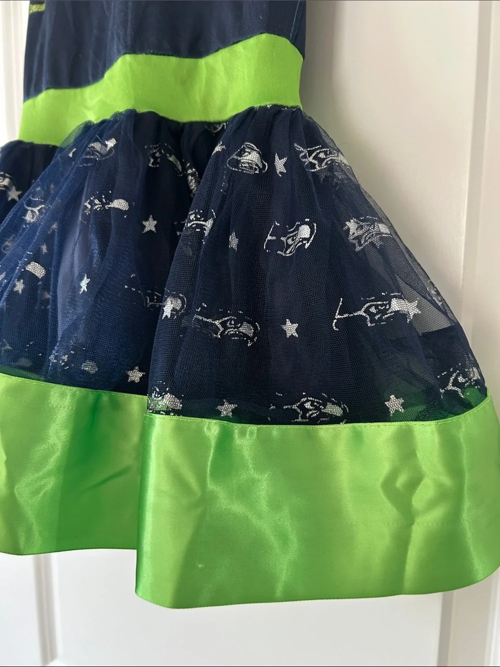 NFL Seattle Seahawks Tailgate Tutu Dress Sz Small w MEASUREMENTS Tulle Skirt